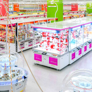 Huge crane game arcade